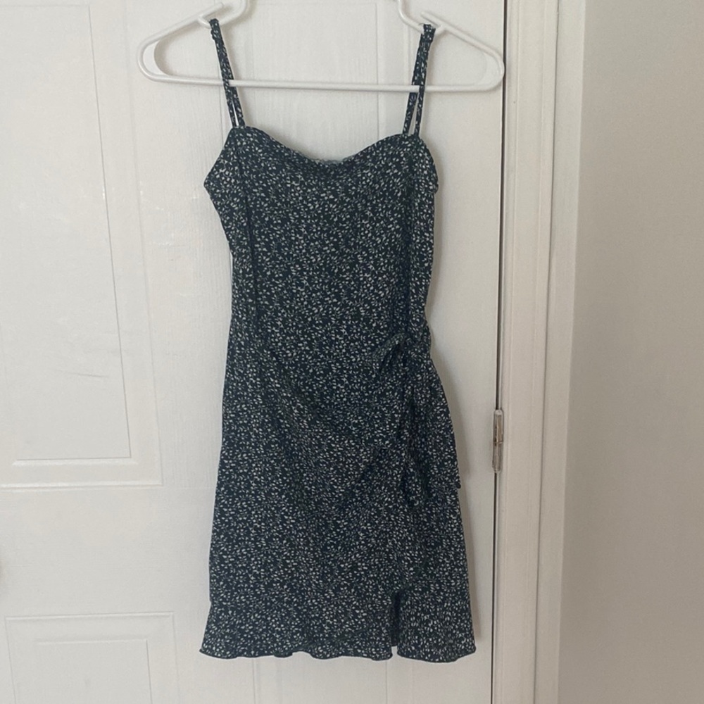 SHEIN floral wrap spaghetti strap dark green dress